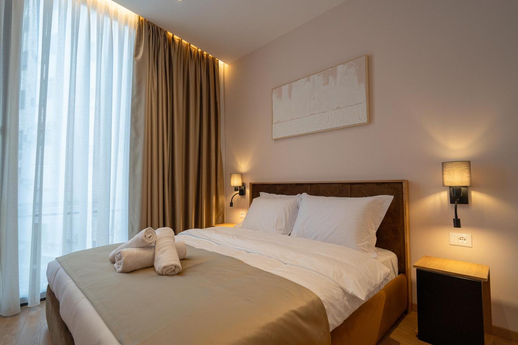 Hotel Boutique Jera Tirana Esterno foto