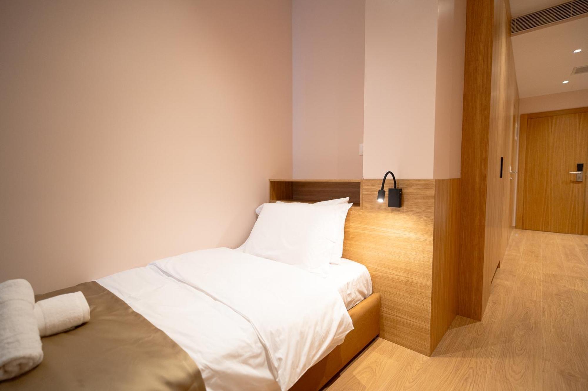 Hotel Boutique Jera Tirana Esterno foto